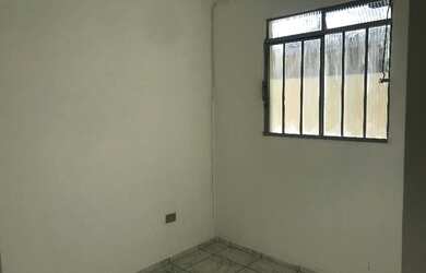 Imagem 5: CURITIBA - Casa Padrão - LINDÓIA