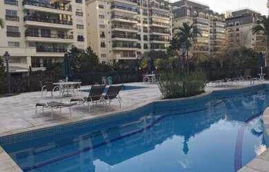 Imagem 2: Cobertura para venda tem 380 metros quadrados com 3 quartos em Alto de Pinheiros - São Pau