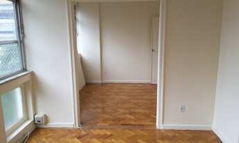 Imagem 3: Apartamento para venda com 88 metros quadrados com 2 quartos em Copacabana - Rio de Janeir