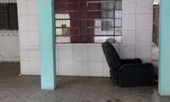 Imagem 2: Sobrado para venda tem 250 metros quadrados na Via Iase