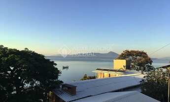 Imagem 2: FLORIANóPOLIS - Casa Padrão - Saco dos Limões