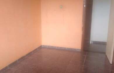 Imagem 5: Im?vel com 3 moradias, em rua comercial