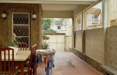 Imagem 7: Casa linear e para venda com 376 m2 e 03 quartos em Higienópolis - Rio de Janeiro - RJ