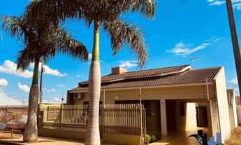 Imagem: Casa com 3 quartos - Bairro Centro em Peabiru