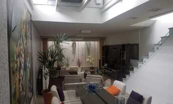 Imagem 2: Sobrado Padrão para Venda em Ipiranga São Paulo-SP