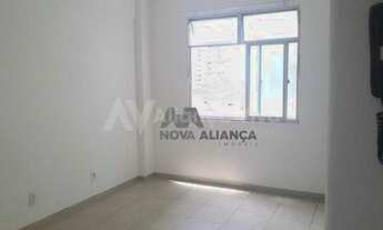 Imagem 2: Centro Apartamento com 1 dormitório