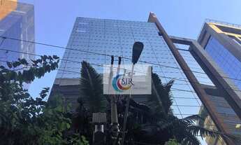 Imagem 2: Conjunto comercial com 582m²-14 vagas de garagem, 12 banheiros, ar condicionado, piso elev