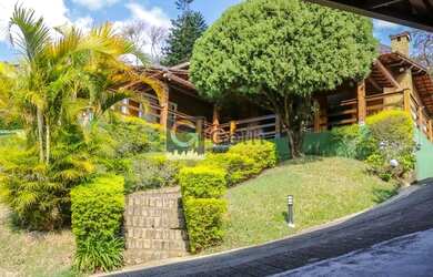 Imagem 2: Casa- Petrópolis, Samambaia