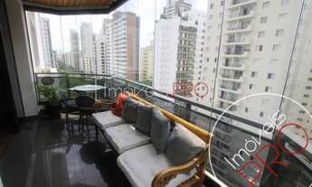 Imagem 4: Maravilhoso apartamento de 210m² reformado em Moema Índios