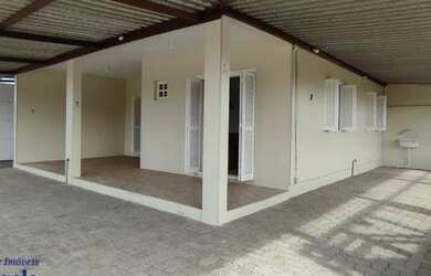 Imagem 3: Ótima residência de esquina, em laje, em Santa Teresinha - Imbé - RS