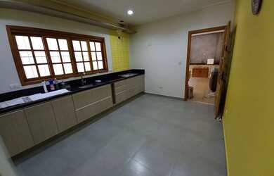 Imagem 4: Sobrado para venda com 3 quartos Jardim Maria Rosa