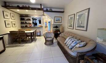 Imagem 5: Casa triplex a venda em condomínio fechado e barco na porta