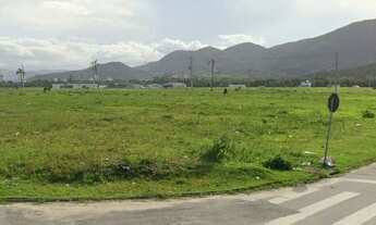 Imagem 7: Lote empresarial frente Avenida das Universidades no Aeropark