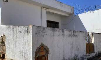 Imagem 7: Ótimas casas com 2 Quartos e 1 Banheiro à venda no Osvaldo Rezende, com 800m² por R$ 600.0