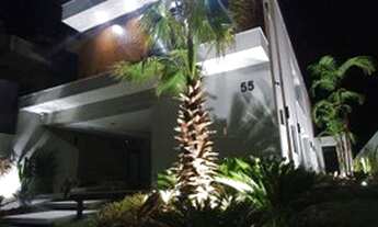 Imagem 2: Casa de alto padrão em exposição na Riviera de São Lourenço