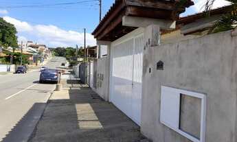 Imagem: Casa para venda possui 215 metros quadrados