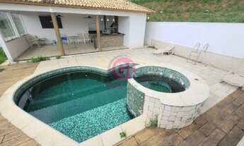 Imagem 6: Casa de condomínio para aluguel possui 350 metros quadrados com 4 quartos