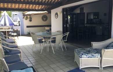 Imagem 6: Térrea para aluguel e venda possui 350 metros quadrados com 6 quartos