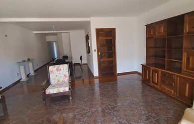 Imagem 2: Apartamento com 1 quarto, duas suítes, 2 salas, Lavabo, Coz, as e Varanda