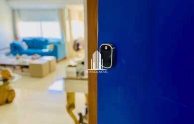 Imagem 6: Dormitório: 3 Suíte: 3 Banheiro: 5 Vaga: 3 Área Útil: 185m2