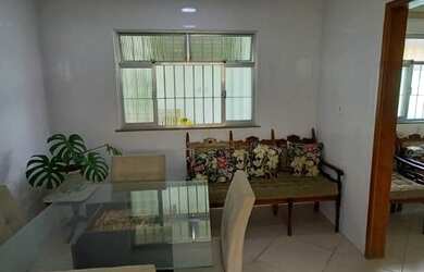 Imagem 3: Casa Parada 40 2 Quartos Garagem Rua em Frente à Praça do Relógio do Sol