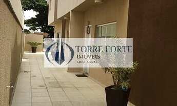 Imagem: Lindo Sobrado em Condomínio com 2 suítes