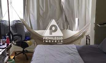 Imagem 2: Humaitá, 3 quartos, suíte, dependência completa e vaga