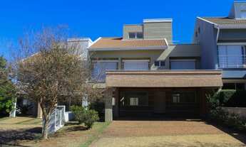 Imagem 3: Casa com vista para a cidade