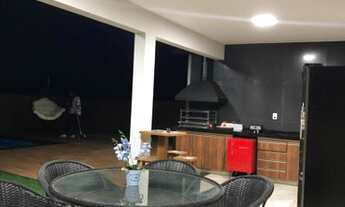 Imagem 4: Casa de condomínio para venda tem 220 metros quadrados com 3 quartos em Centro - Paranapan