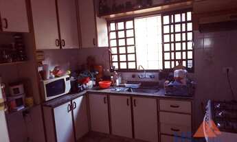 Imagem 6: Casa com 3 quartos - Bairro Jardim Tókio em Londrina