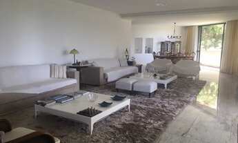 Imagem 2: Apartamento com quatro suítes, nascente, mobiliado, varanda, 4 vagas de garagem