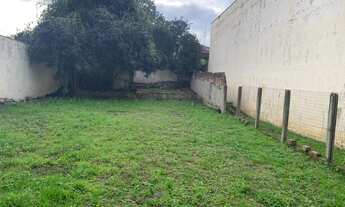 Imagem 3: Lote/Terreno para venda possui 484 metros quadrados em Cristo Rei - Curitiba - PR