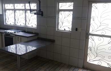 Imagem 5: Casa térrea com 03 dormitórios sendo uma suíte no bairro Central Parque Z/O