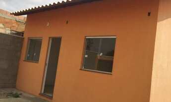 Imagem: Casa estilo colonial independente, com 2