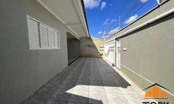 Imagem: Casa com 3 dormitórios no Jardim Ouro Verde