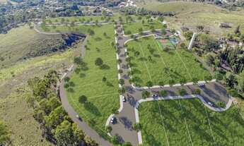 Imagem 2: Lindos lotes á venda dentro de condomínio em MAIRINQUE SP