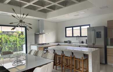 Imagem 5: Casa de condomínio sobrado para venda com 255 metros quadrados com 4 quartos