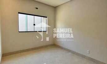 Imagem 3: Casa possui 300m² com 3 suítes em Residencial Porto Seguro - Goiânia - GO