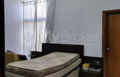 Imagem 6: Casa com 3 quartos - Bairro Condomínio das Esmeraldas em Goiânia