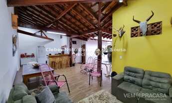 Imagem 6: LINDO IMÓVEL COM 4 DORMITÓRIOS SENDO UMA SUÍTE!