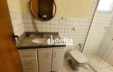 Imagem 3: Apartamento com 2 dormitórios para alugar, 77 m² por R$ 1.450,00/mês - Santa Mônica - Uber