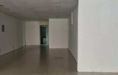 Imagem 6: EXCELENTE LOJA Galpão / depósito com aluguel por R$7.000 /mês