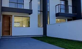 Imagem: Sobrado com 2 (Duas) Suítes E Terreno Gigante