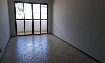 Imagem 2: Apartamento para venda possui 94 m2 com 2 dorms sendo 1 suite e garagem - Serra Negra - SP