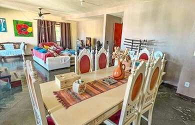 Imagem 5: Casa para Venda em Niterói, Camboinhas, 4 dormitórios, 2 suítes, 3 banheiros, 4 vagas