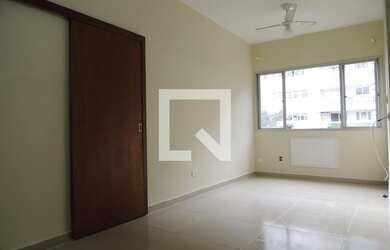 Imagem 2: Apartamento para Aluguel - Freguesia , 2 Quartos, 58 m2