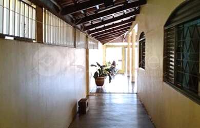 Imagem 4: Casa com 3 quartos - Bairro Jardim América em Goiânia