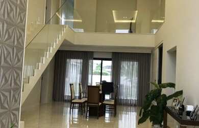 Imagem 3: Casa de condomínio sobrado para venda possui 360 metros quadrados com 4 quartos