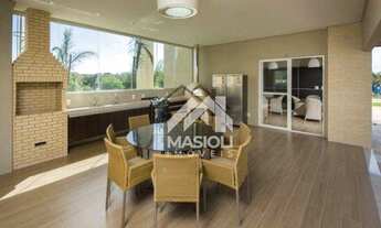 Imagem 4: Terreno raro com privacidade total, vista aberta e opção para construir 3 pavimentos!