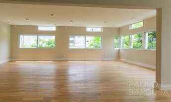 Imagem 3: R. Aracaju - 200m² - 3 Dormitórios - Reformado